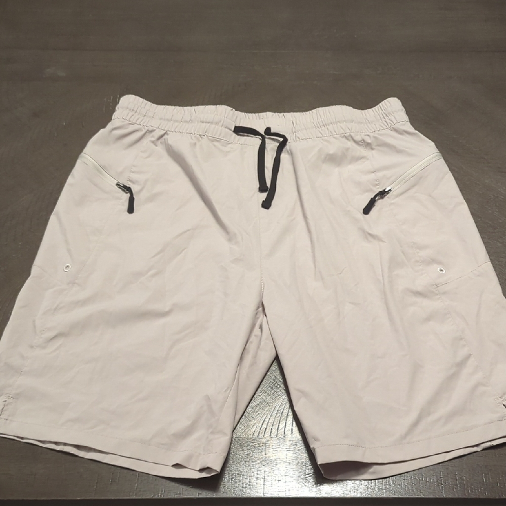 Men's Athletic Shorts in Light Cream